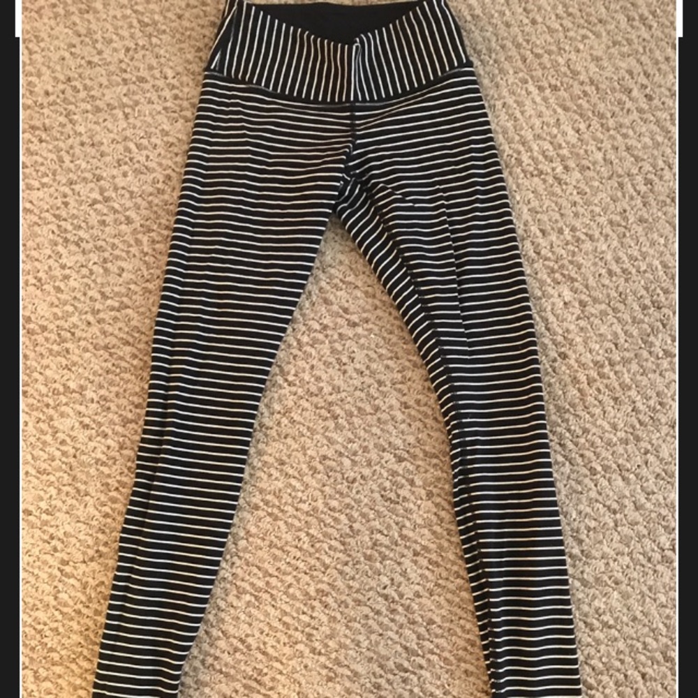 Lululemon striped wunder unders